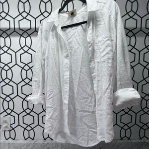 Linen White Button Up. Size Medium